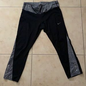 Nike Dri-fit leggings